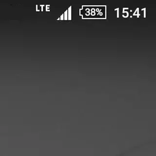 Androidスマートフォン→ステータスバー→LTE