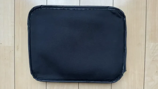 DAISO（ダイソー）→タブレット・ＰＣケース→裏地