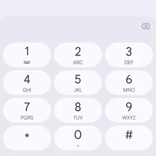 Androidアプリ→Googleの電話→キーパッド→アルファベット
