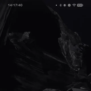 Androidスマートフォン→ステータスバー→システムアイコン→点