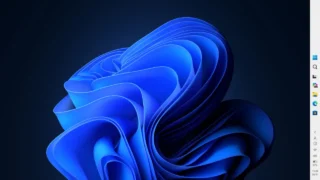Windows 11→デスクトップ→タスクバー→右